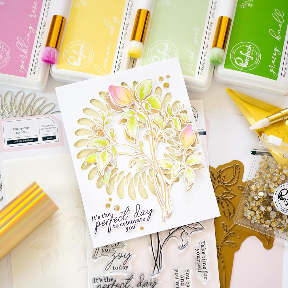 Pinkfresh Studio Clear Stamp Set - Delicate Rosebuds