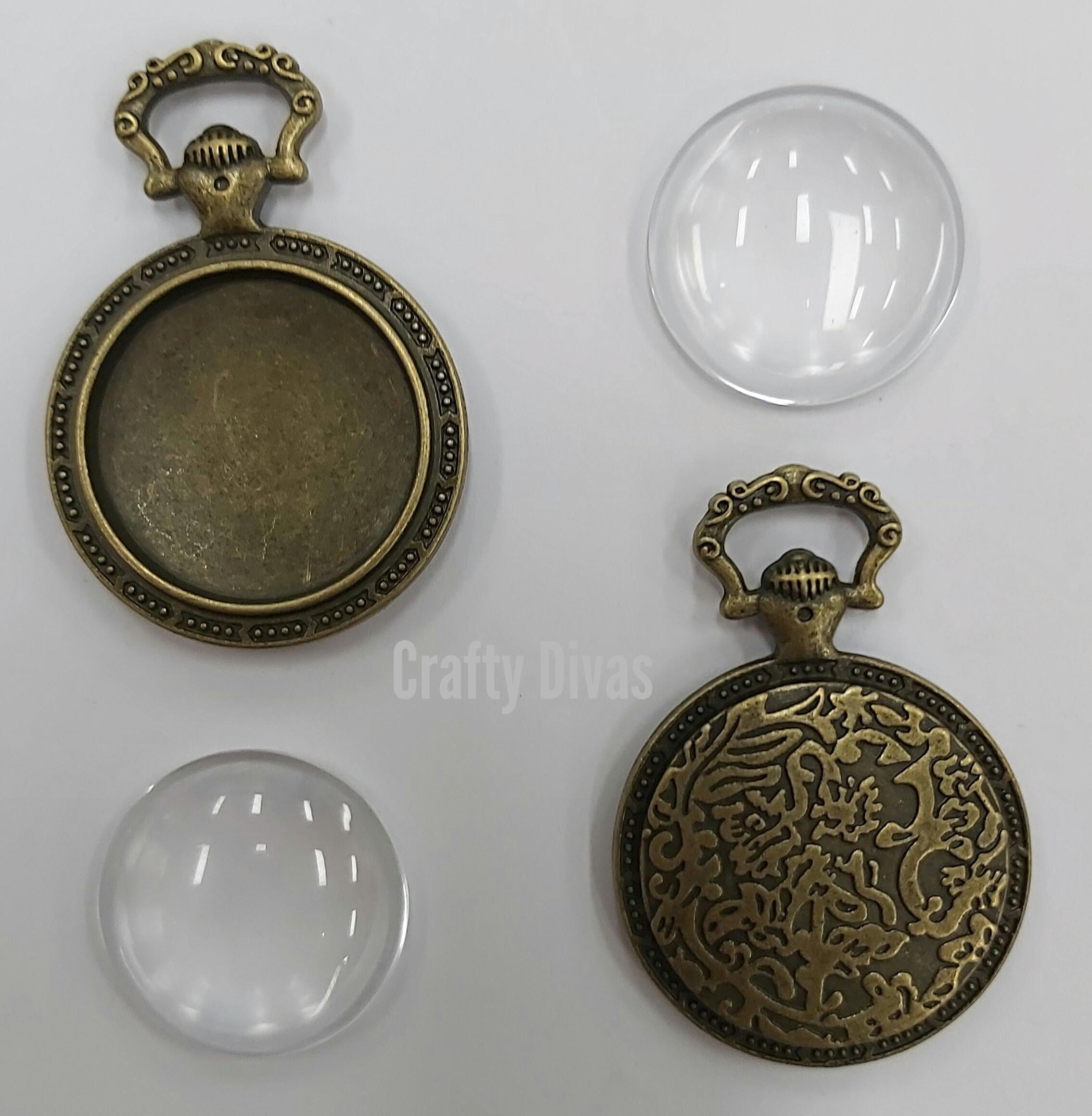 Fob Pendant with Cabochon Setting